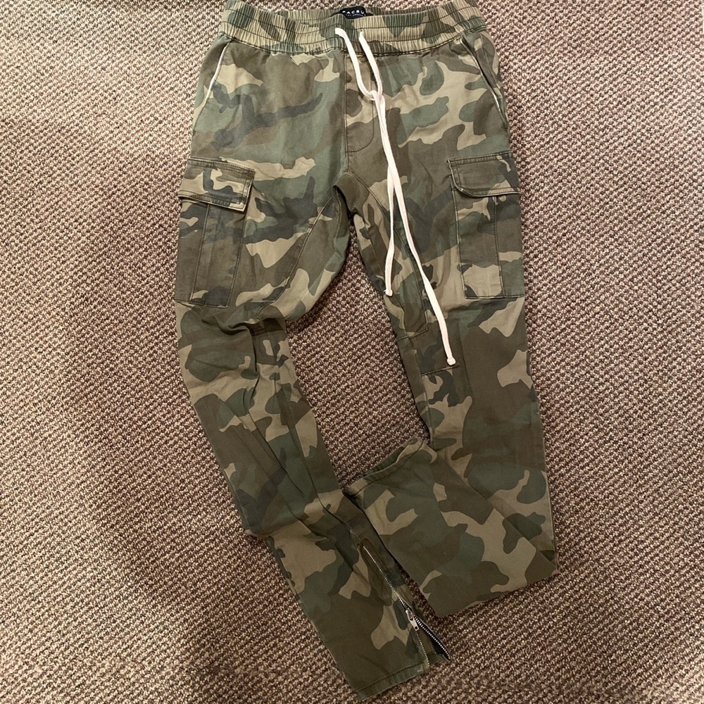 pacsun cargo camo pants